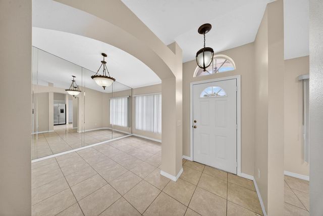 1044 SW Payne Avenue, Port St. Lucie, FL 34953