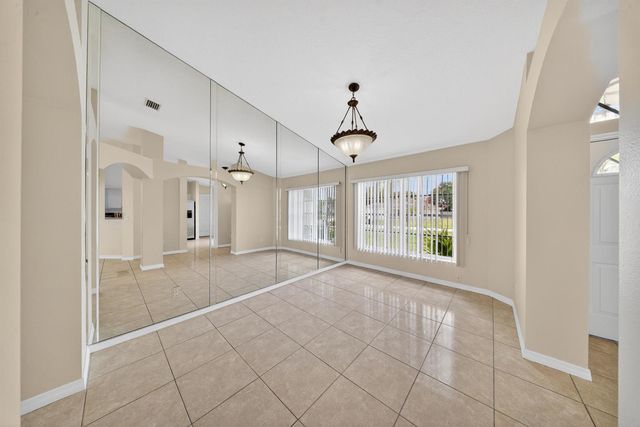 1044 SW Payne Avenue, Port St. Lucie, FL 34953