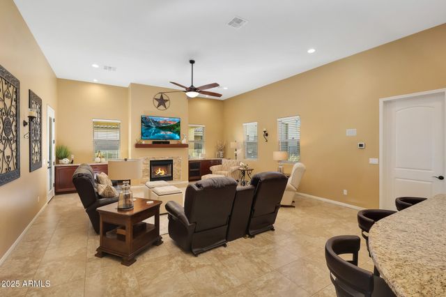 19737 W MARIPOSA Drive, Litchfield Park, AZ 85340