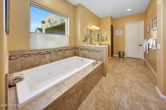 19737 W MARIPOSA Drive, Litchfield Park, AZ 85340