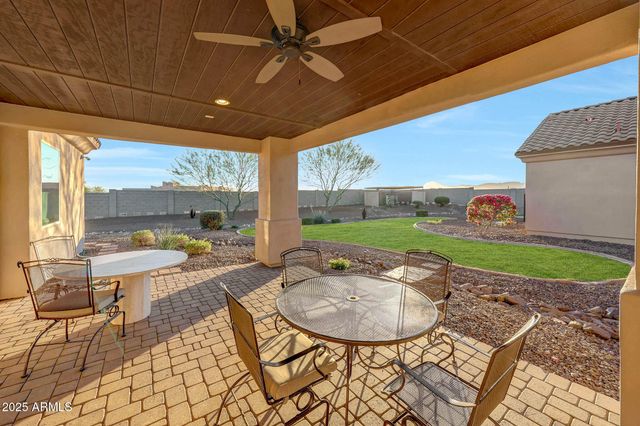 19737 W MARIPOSA Drive, Litchfield Park, AZ 85340