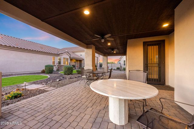 19737 W MARIPOSA Drive, Litchfield Park, AZ 85340