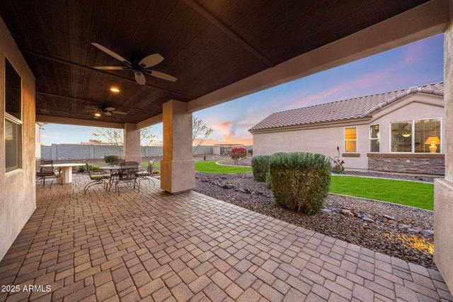 19737 W MARIPOSA Drive, Litchfield Park, AZ 85340