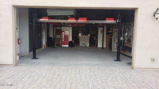 19737 W MARIPOSA Drive, Litchfield Park, AZ 85340