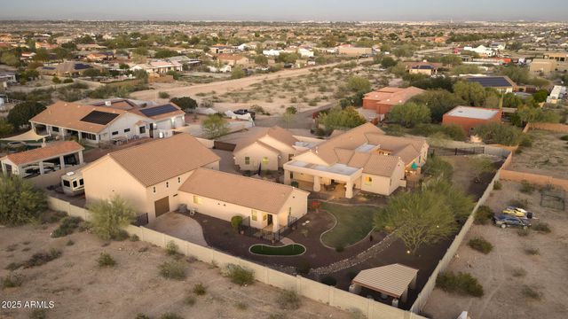 19737 W MARIPOSA Drive, Litchfield Park, AZ 85340