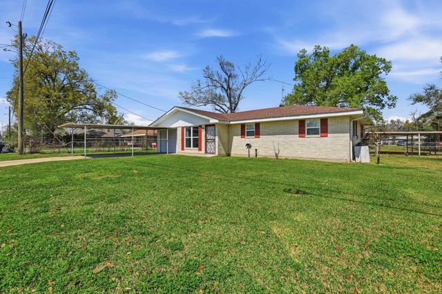 3219 Camellia Ave, Houma, LA 70363