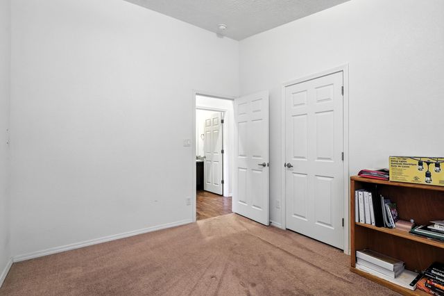 2061 CAMINO RINCON SW, Los Lunas, NM 87031