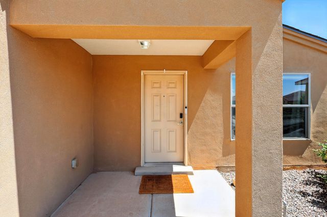 2061 CAMINO RINCON SW, Los Lunas, NM 87031