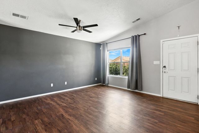2061 CAMINO RINCON SW, Los Lunas, NM 87031