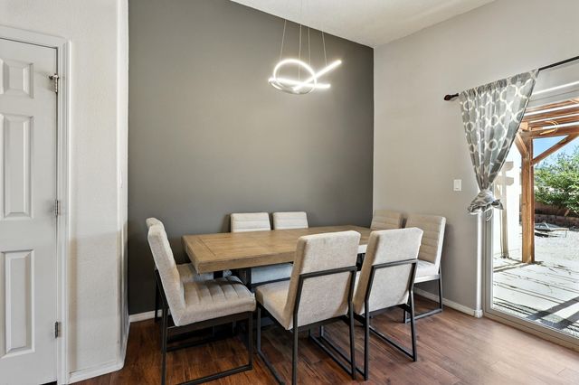 2061 CAMINO RINCON SW, Los Lunas, NM 87031