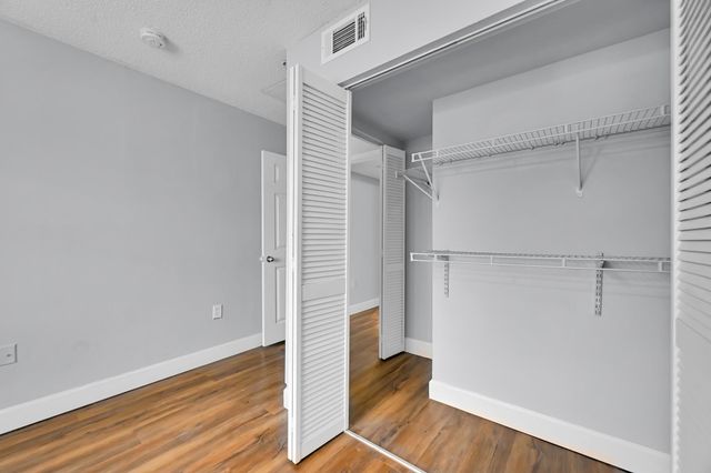 3620 NW Adriatic Lane 306, Jensen Beach, FL 34957