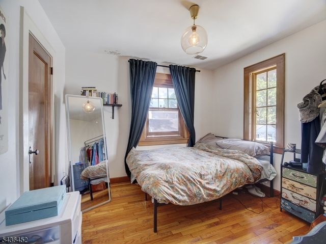 1136 Coolidge Rd, Elizabeth City, NJ 07208