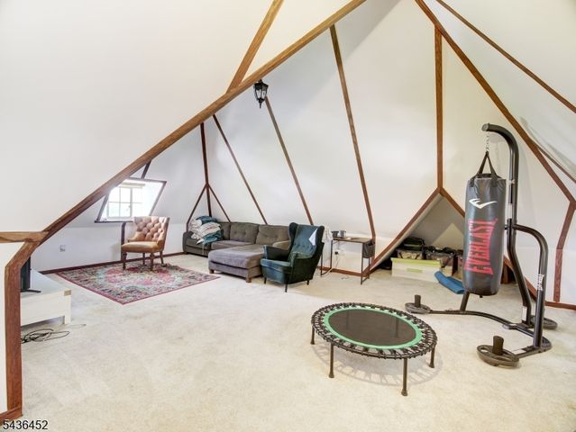 1136 Coolidge Rd, Elizabeth City, NJ 07208