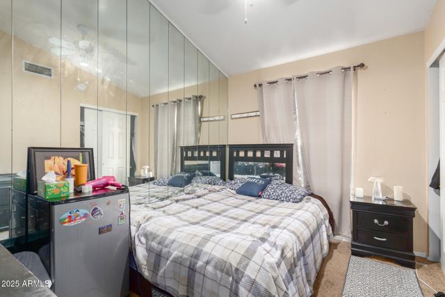 1704 S 39TH Street 24, Mesa, AZ 85206