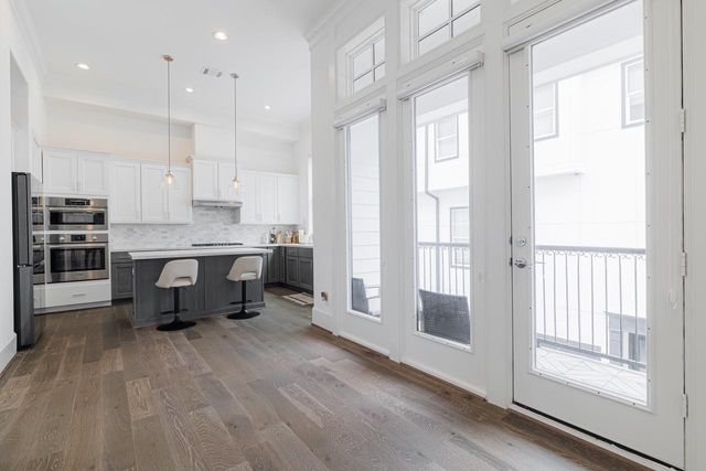 10760 Craighead Drive, Houston, TX 77025