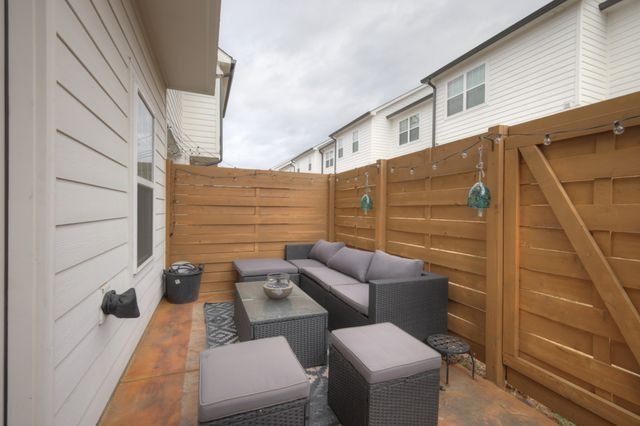 2400 Sayerville Ave, Old Hickory, TN 37138