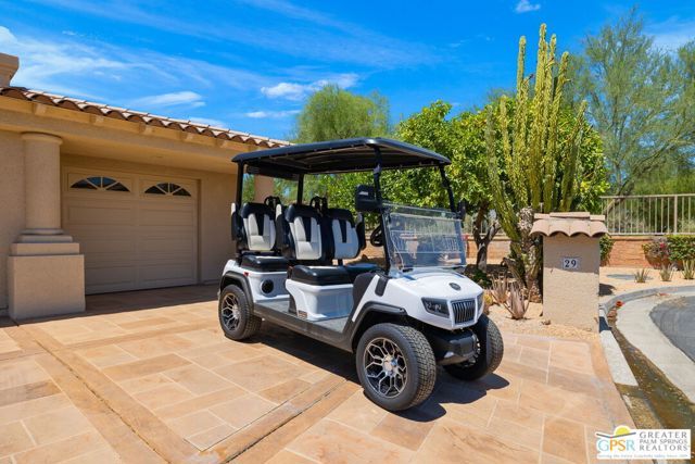 29 Covington Drive, Palm Desert, CA 92260