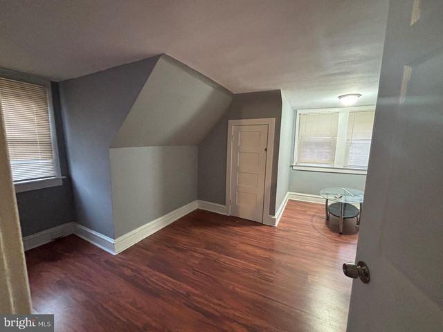 649 W STATE ST, Trenton, NJ 08618