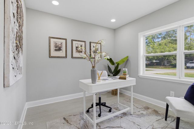 459 TABOR Drive S, Jacksonville, FL 32216