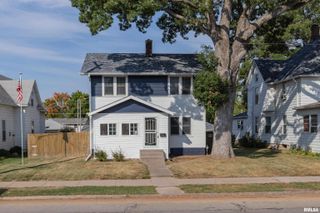 1610 30TH Street, Rock Island, IL 61201