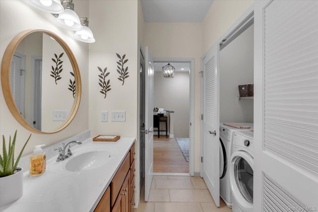 132 Rosebud Court, Patchogue, NY 11772