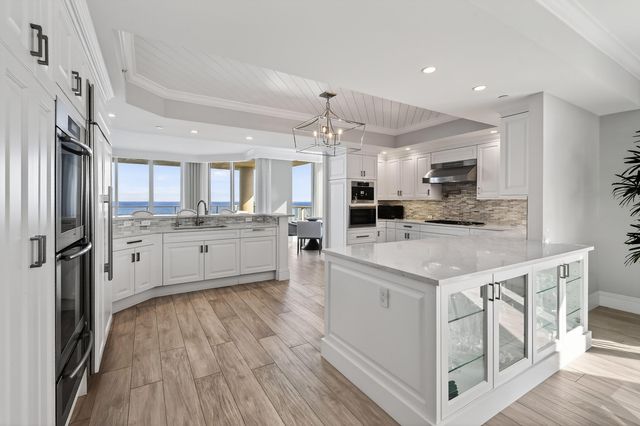 5050 N Ocean Drive 902, Singer Island, FL 33404