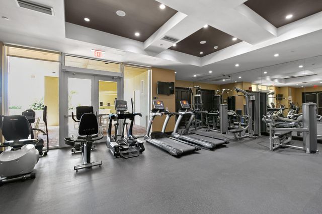 5050 N Ocean Drive 902, Singer Island, FL 33404