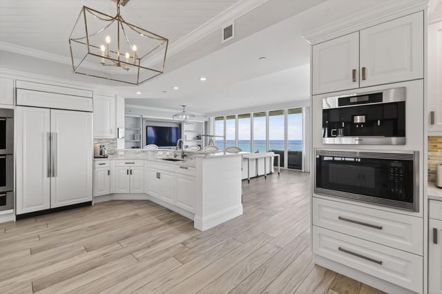 5050 N Ocean Drive 902, Singer Island, FL 33404