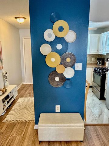 5357 81ST STREET N 15, St Petersburg, FL 33709