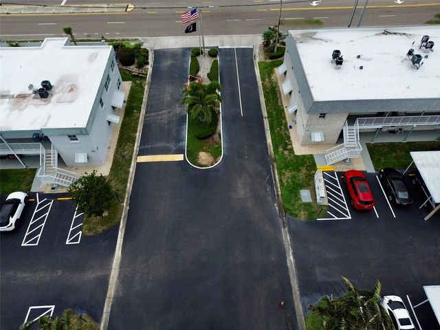5357 81ST STREET N 15, St Petersburg, FL 33709