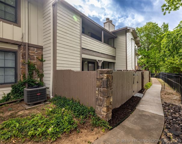 6364 S 80th East Avenue F-34, Tulsa, OK 74133