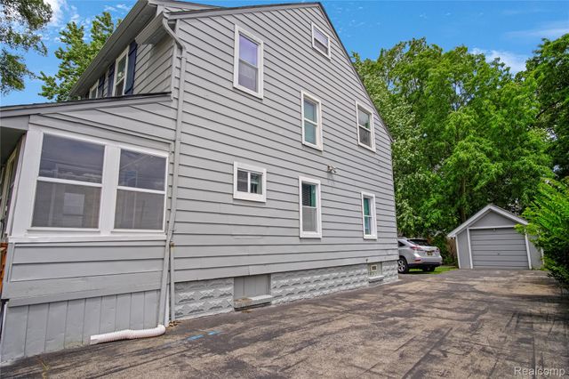 206 N Troy Street, Royal Oak, MI 48067