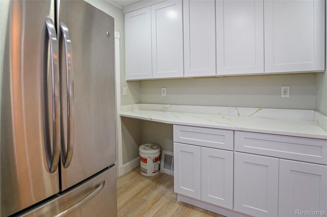 206 N Troy Street, Royal Oak, MI 48067