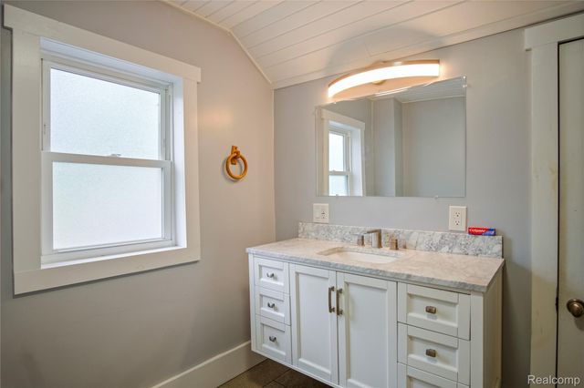 206 N Troy Street, Royal Oak, MI 48067