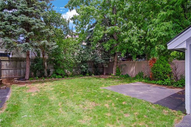 206 N Troy Street, Royal Oak, MI 48067