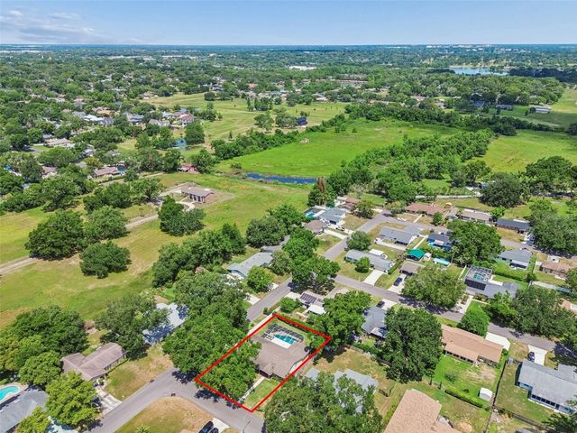 1302 GLENGREEN LANE, Lakeland, FL 33813