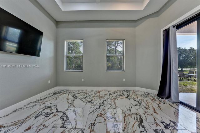13085 N 78th Place N, Palm Beach, FL 33412