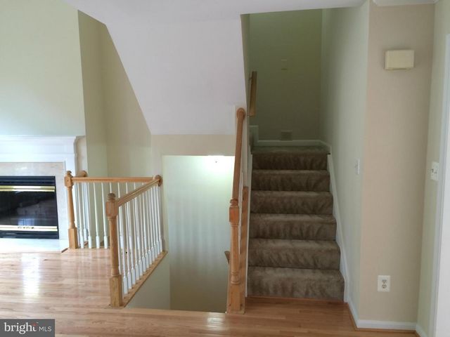 4653 LAMBERT DR, Alexandria, VA 22311