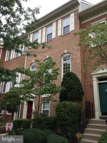 4653 LAMBERT DR, Alexandria, VA 22311