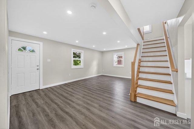 121 Dorothy Street, Carteret, NJ 07008