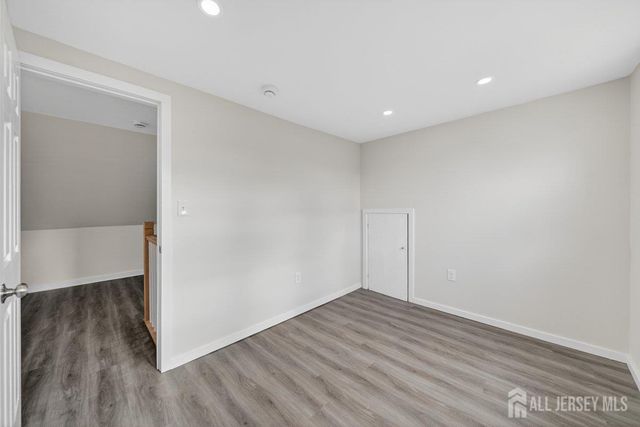 121 Dorothy Street, Carteret, NJ 07008