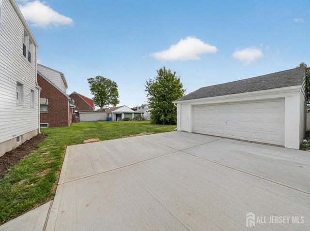 121 Dorothy Street, Carteret, NJ 07008
