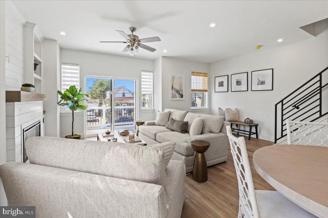 103 W ASTER RD, Wildwood Crest, NJ 08260