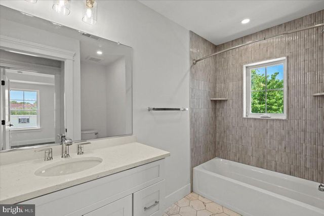 103 W ASTER RD, Wildwood Crest, NJ 08260