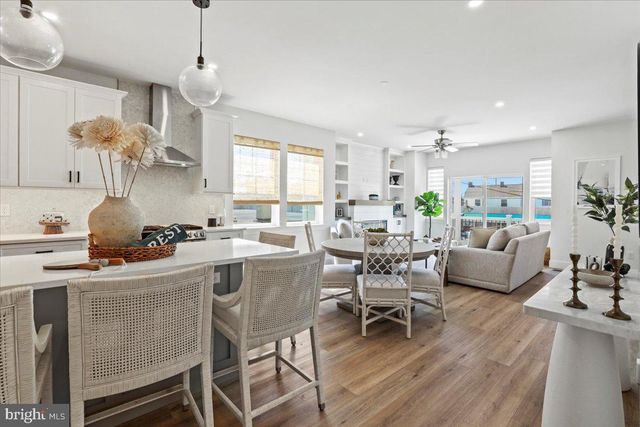 103 W ASTER RD, Wildwood Crest, NJ 08260