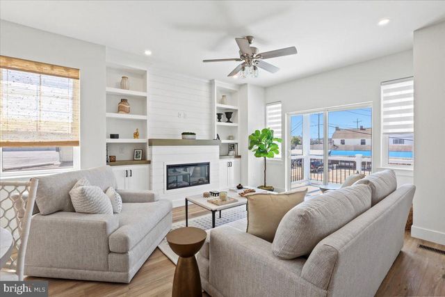 103 W ASTER RD, Wildwood Crest, NJ 08260