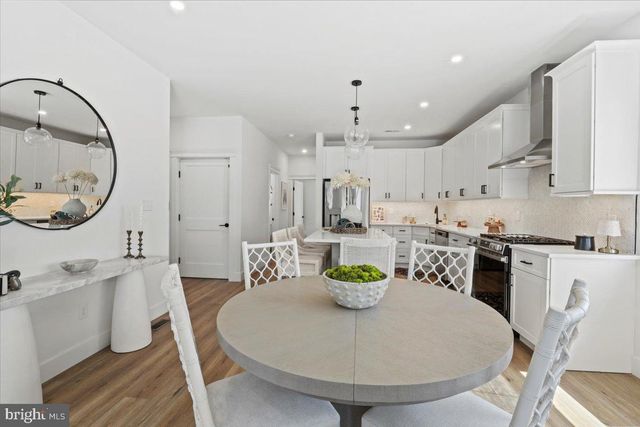 103 W ASTER RD, Wildwood Crest, NJ 08260