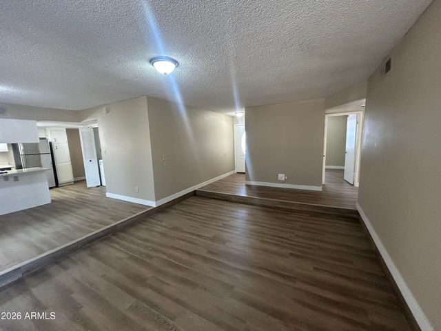 6110 W TIERRA BUENA Lane, Glendale, AZ 85306