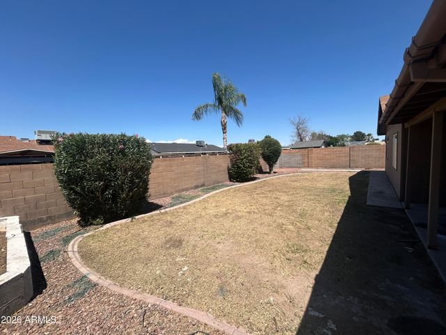 6110 W TIERRA BUENA Lane, Glendale, AZ 85306