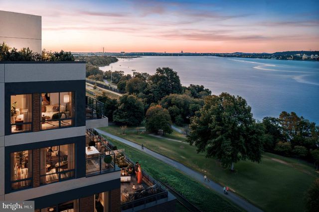 1111 N FAIRFAX ST, Alexandria, VA 22314